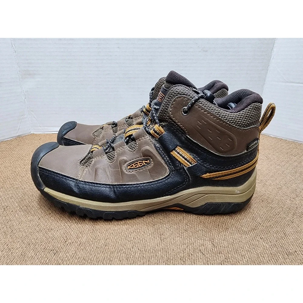 Keen Kids Boys Targhee Mid Waterproof Boots Youth Size 4 Hiking Shoes,Comfort